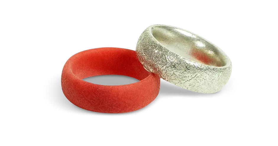 Anello realizzato in materiale VisiJet Wax Jewel Red