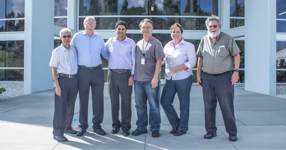 3D Systems viene cofondata da Chuck Hull e diventa la prima azienda di stampa 3D del mondo