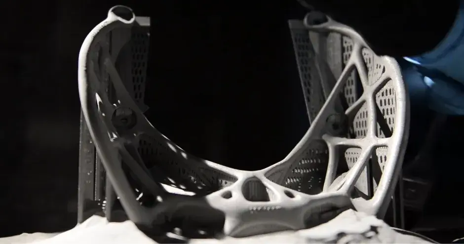 Supporto per aerei prodotto con stampa diretta in metallo