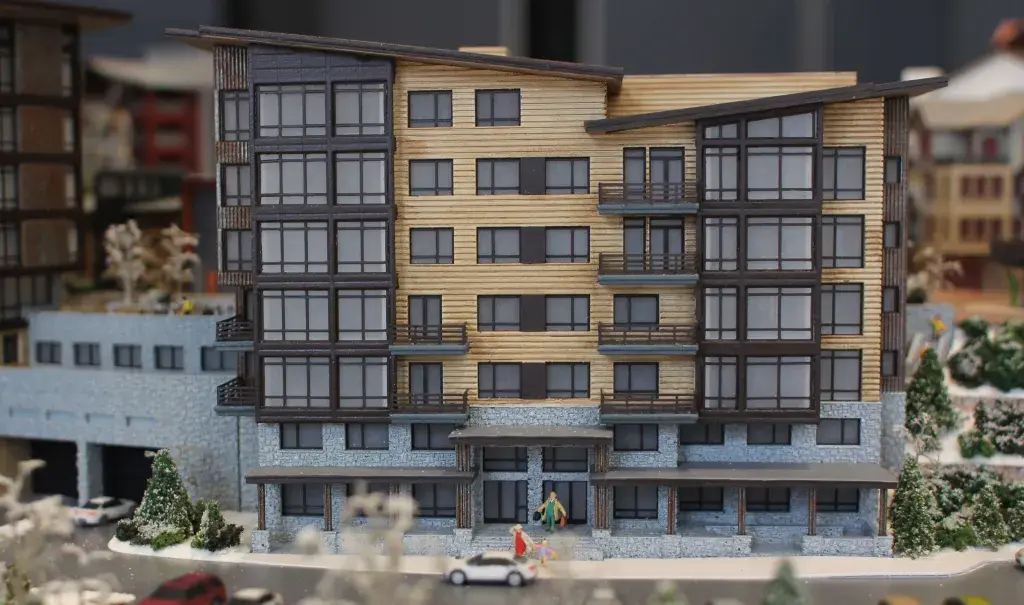 LGM utilizzava la testurizzazione digitale che riproduceva le facciate degli edifici finali