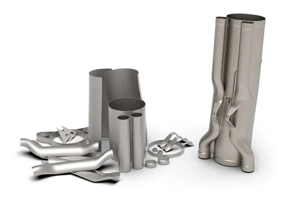 Scarico per vettura di Formula 1 in metallo stampato in 3D sulla stampante DMP 350.