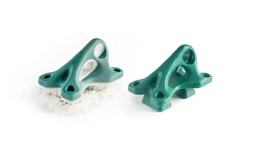 3d-systems-projet-2500-ic-casting-bracket-2-wax- with removable supports on left bracket