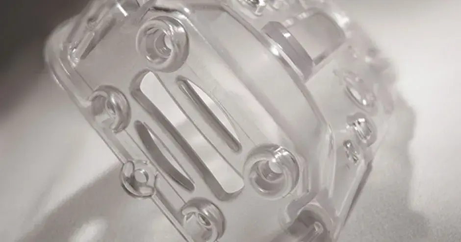 un prototipo rapido trasparente stampato in 3D