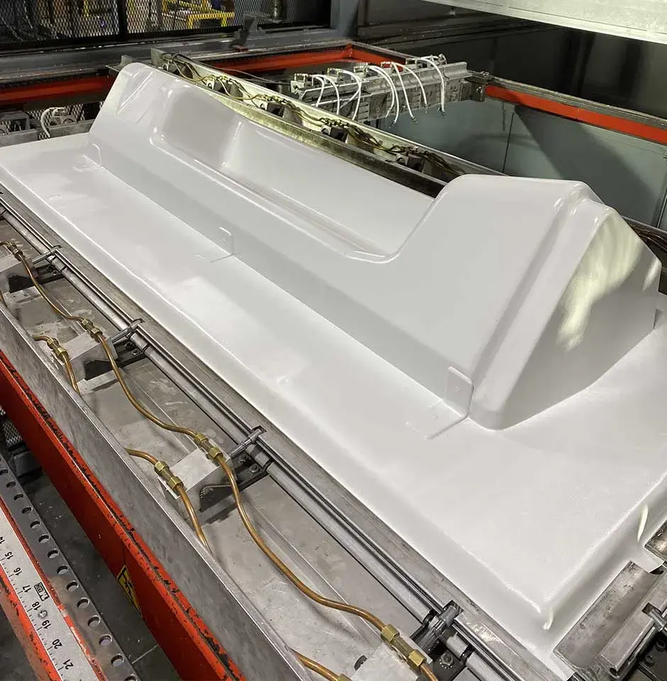 cliente 3d systems titan con primo piano di parte duo form termoformata