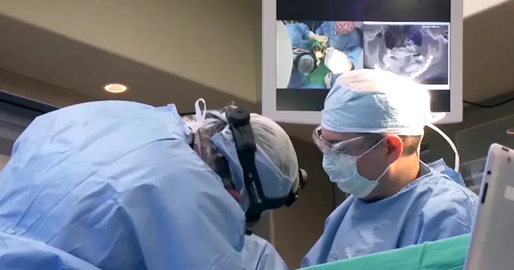 image of two surgeons in the OR