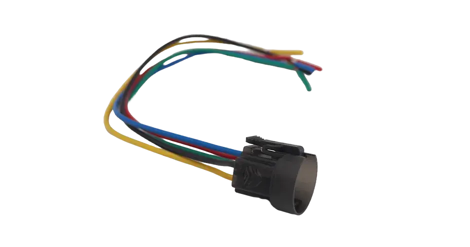 Un connettore stampato in 3D in materiale Figure 4 Tough 75C FR Black