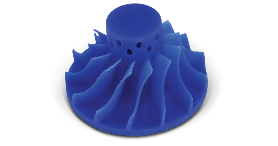 Anello solitario in cera blu realizzato con il materiale Visijet m3 Procast 3600W di 3D Systems