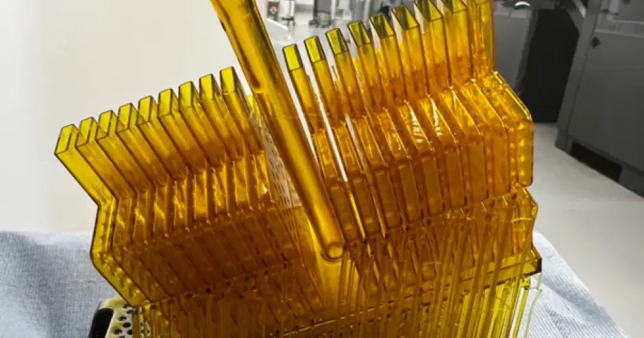 Stampo per guarnizione universale stampata in 3D da BWT Alpine F1 Team in un lotto di 36 pezzi con la stampante Figure 4.